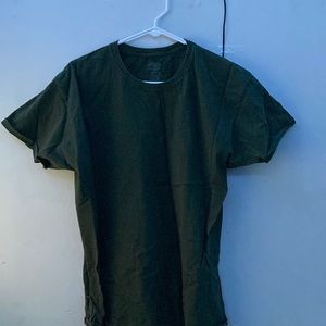 dark green t-shirt•LARGE